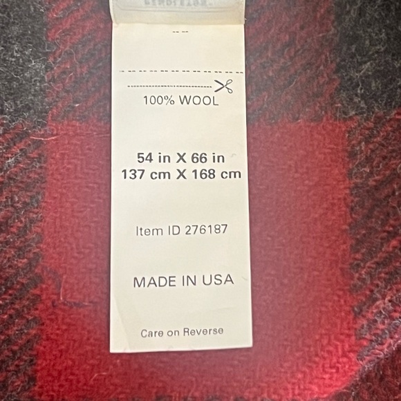 Pendleton /LL Bean Red/Gray Fringe Plaid Wool Throw Good Condition - Picture 6 of 7